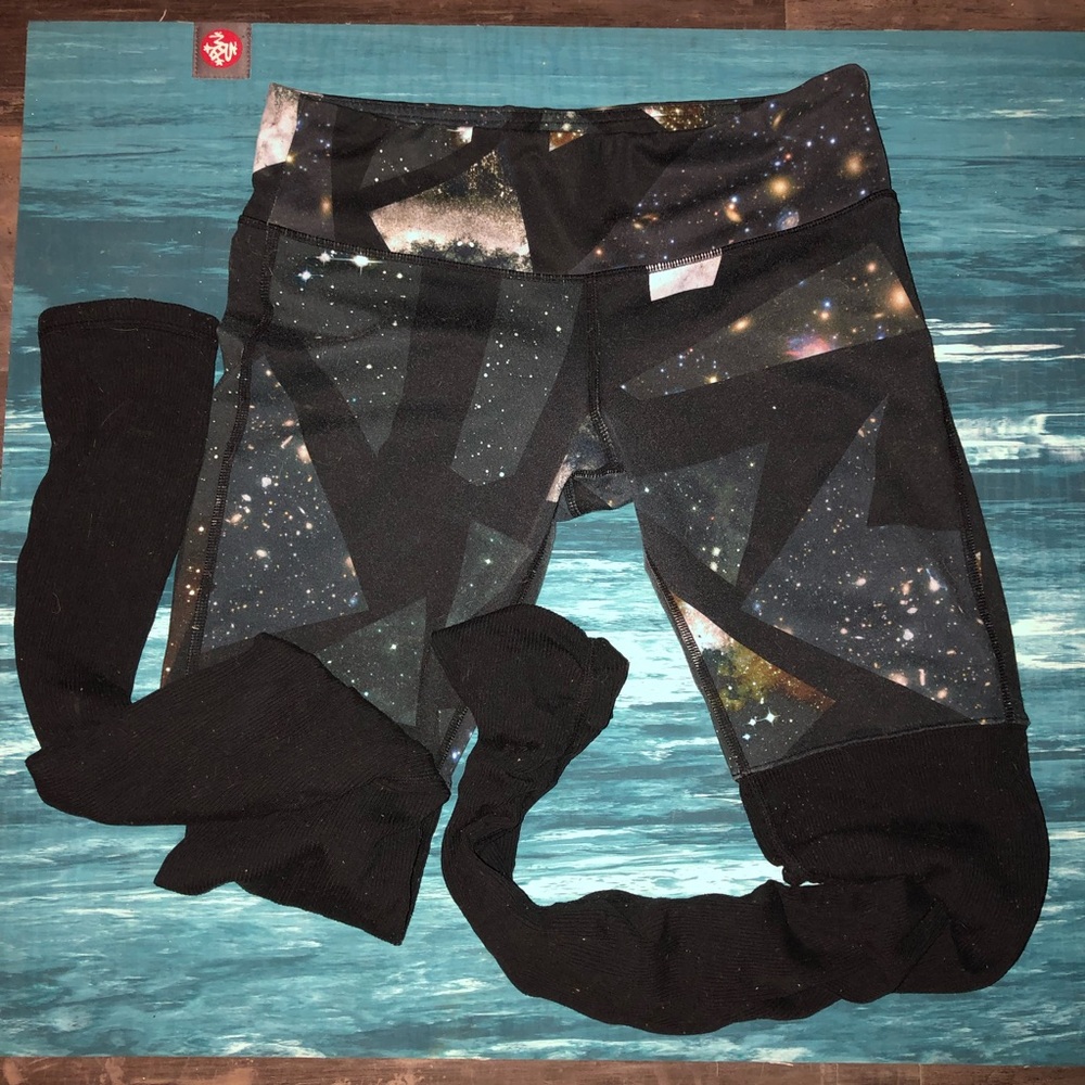 HOLD 🛑 Alo goddess galaxy leggings